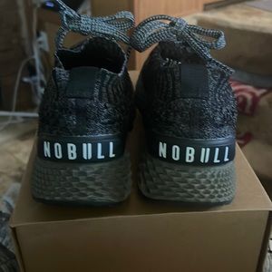 NO BULL knit tennis shoe